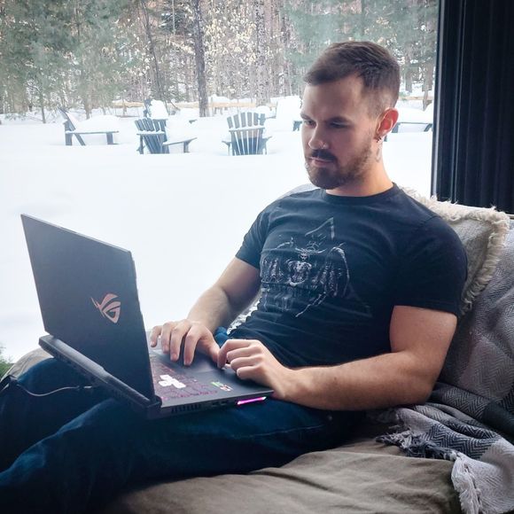 Meet your Posher, Lucas - Picture 1 of 1